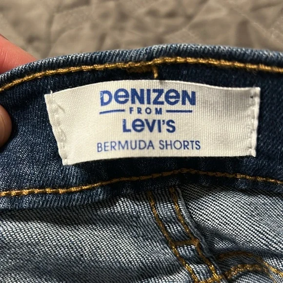 Denizen from Levi’s Bermuda jean shorts size 22 NWT - Picture 3 of 5